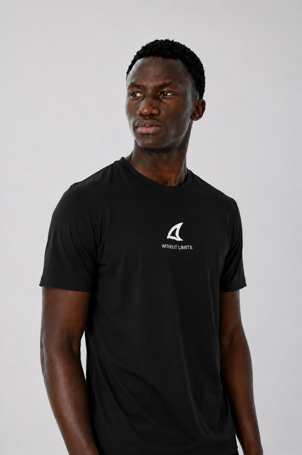 Camiseta deportiva de manga corta cuello redondo